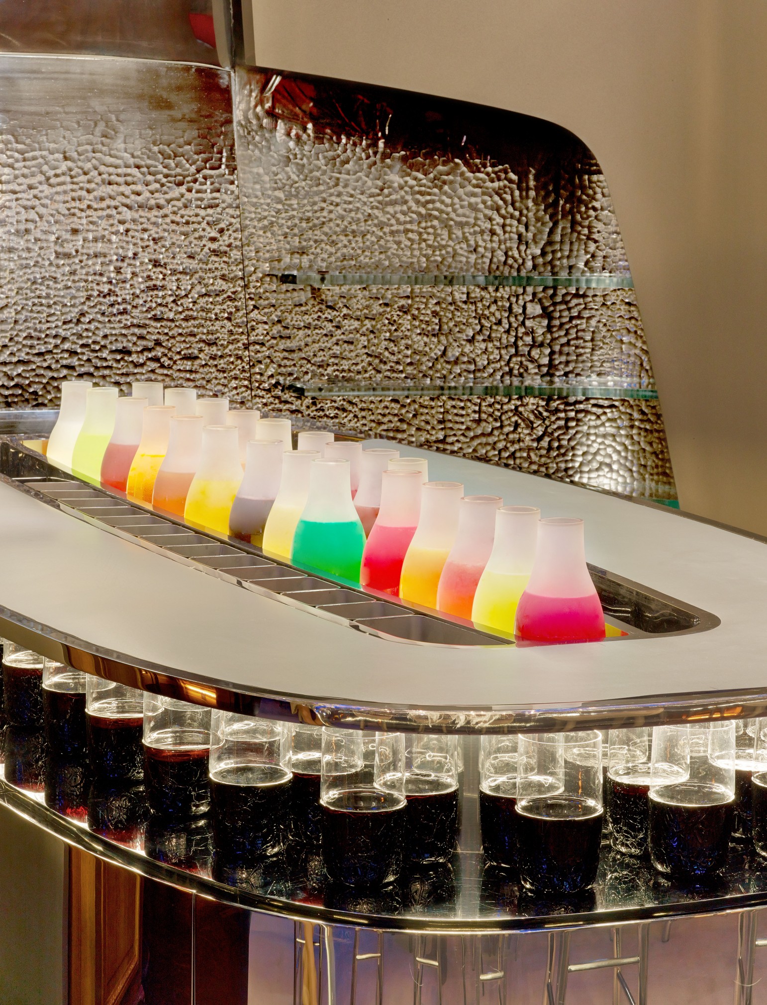 Hotel Plaza Athenee - Bar - LR - (c) Eric Laignel 3