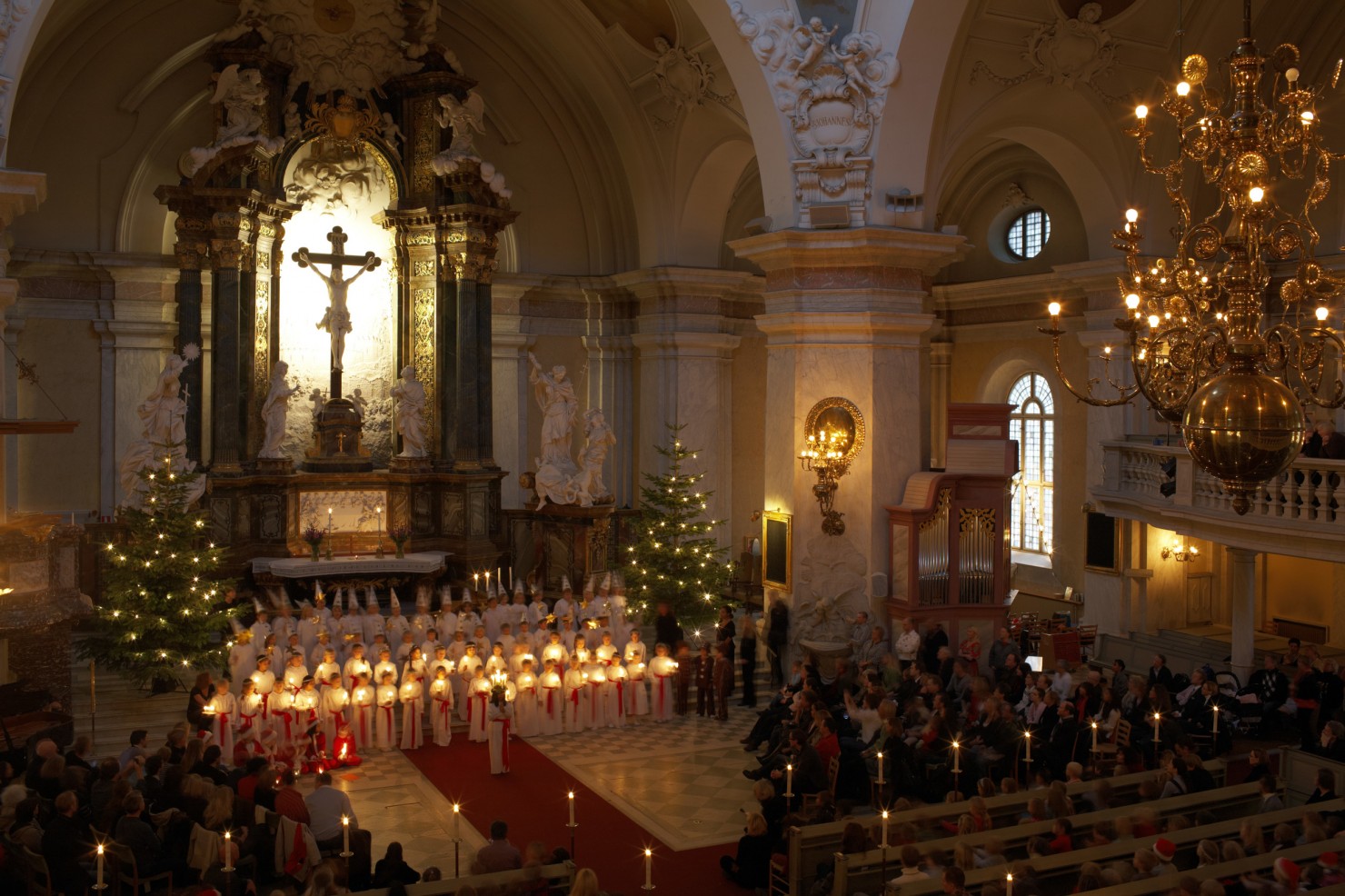 ola_ericson-lucia_celebration-334(1)