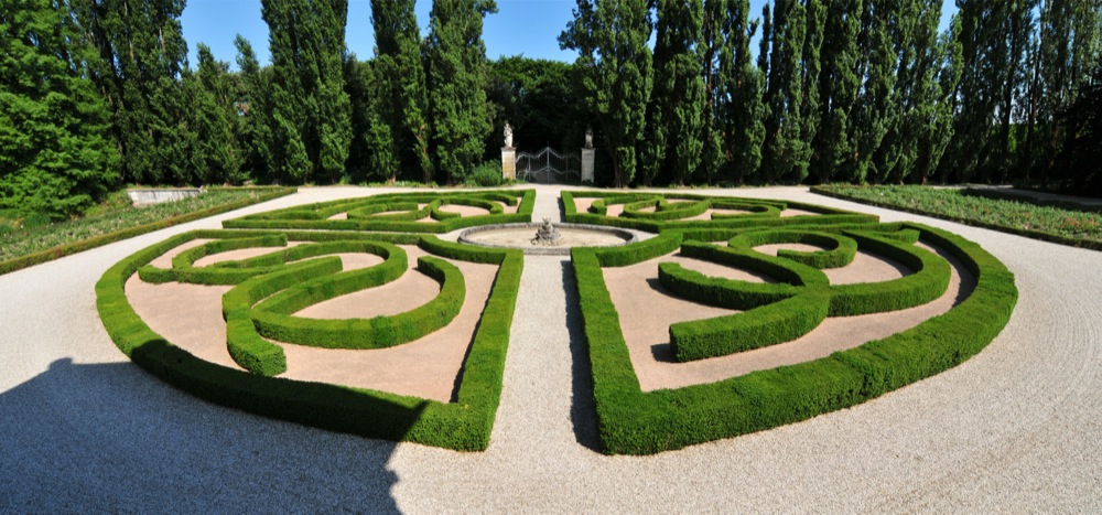 19-Venetian Villas - Courtesy Lionard (Ref. 0403)