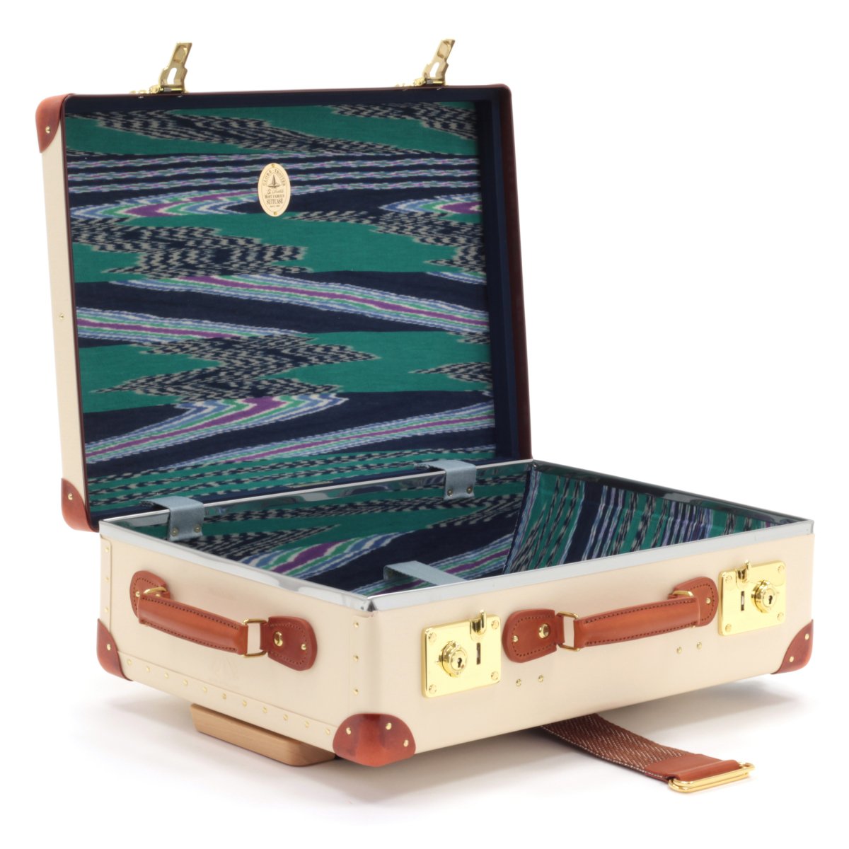 MISSONI_21TC_ANGLED_OPEN-WITH-STRAP