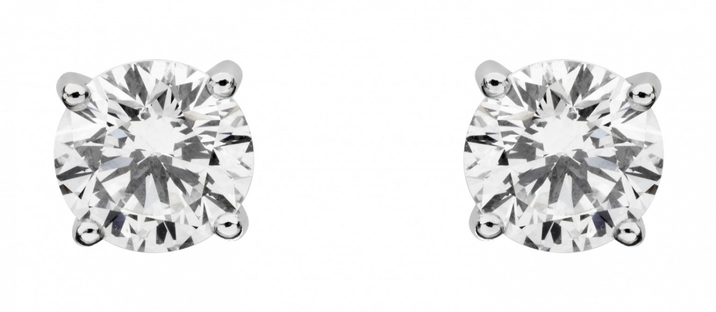 Earstuds. Platinum, white gold, 2 round DIF diamonds for 3.00 carats.