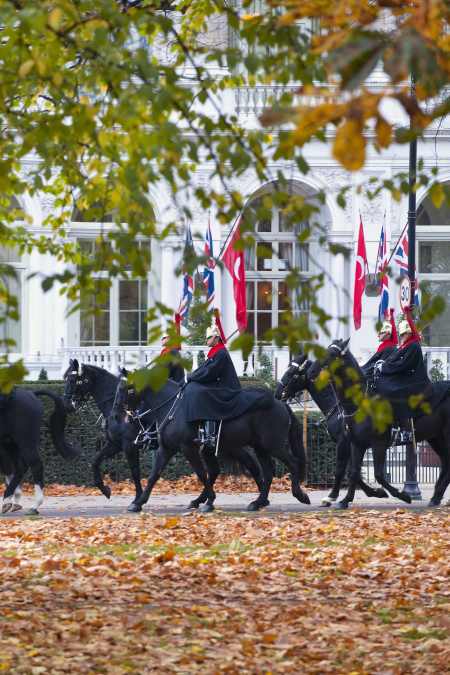 london-leisure-exhibition-road-parade-3