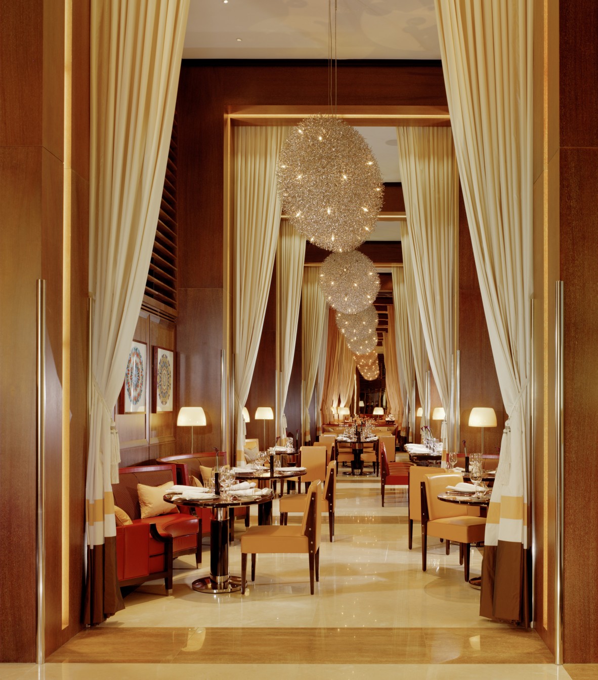 40125709_CUT_at_45_Park_Lane