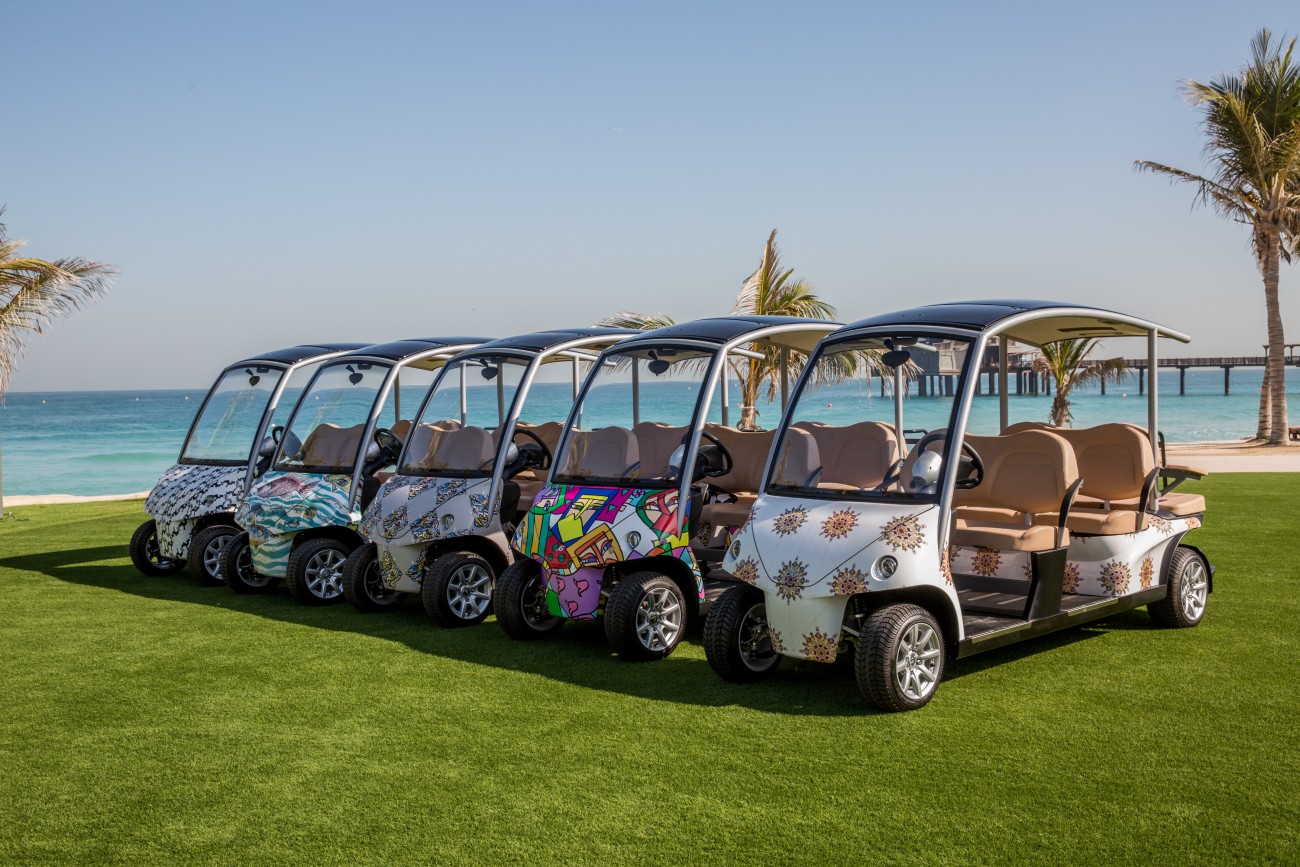 Madinat_Jumeirah_-_Luxury_Buggy_Fleet_
