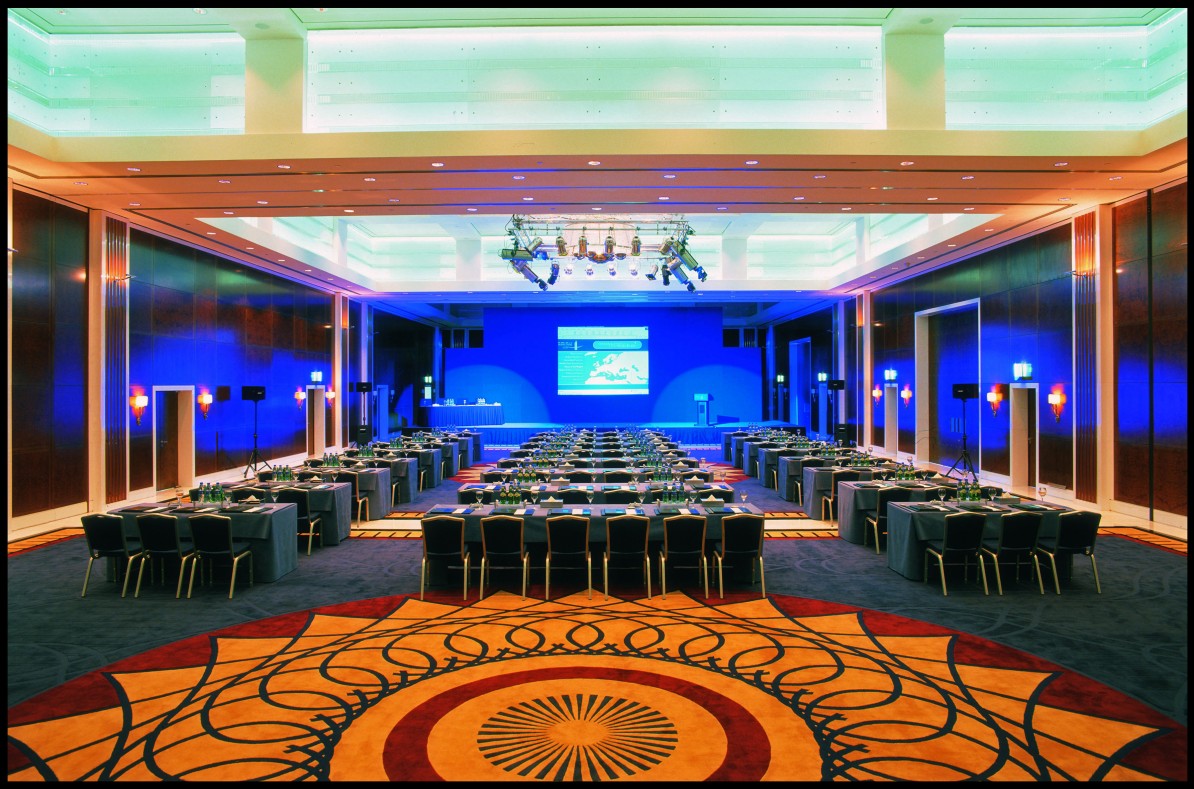 Dubai_Business events_Boardroom (2)