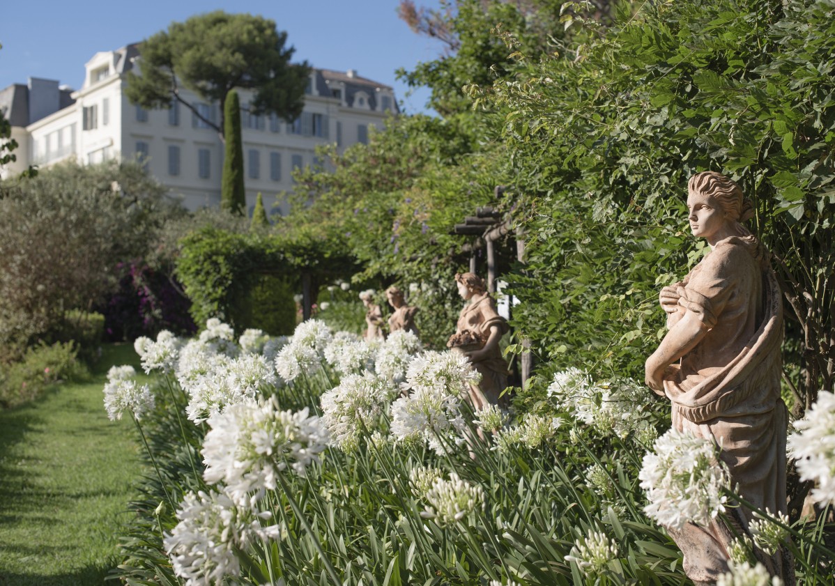 Gardens_at_HDCER_9223