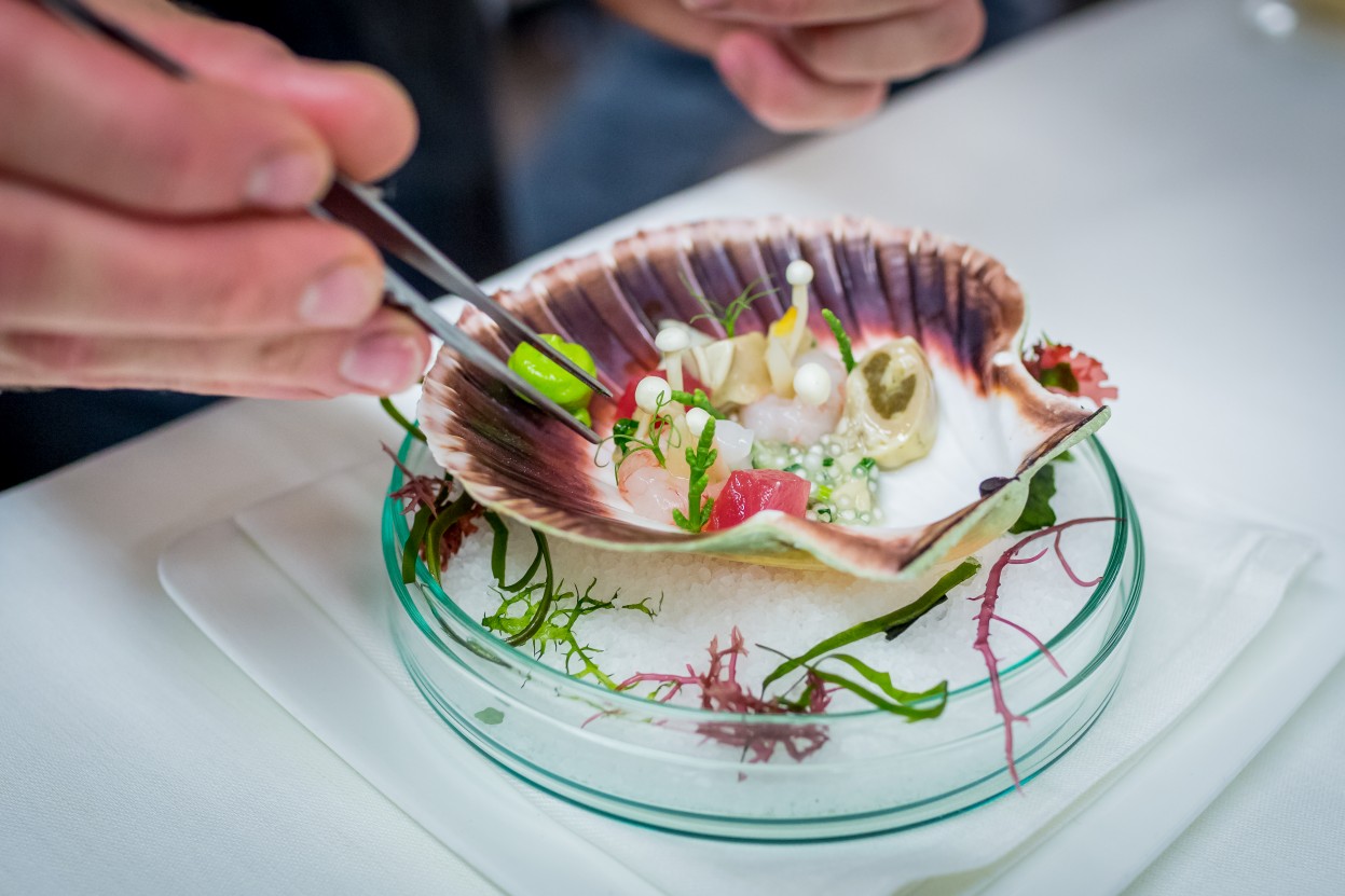 The_Evening_Heiko_Nieder_Christian_Bau_1