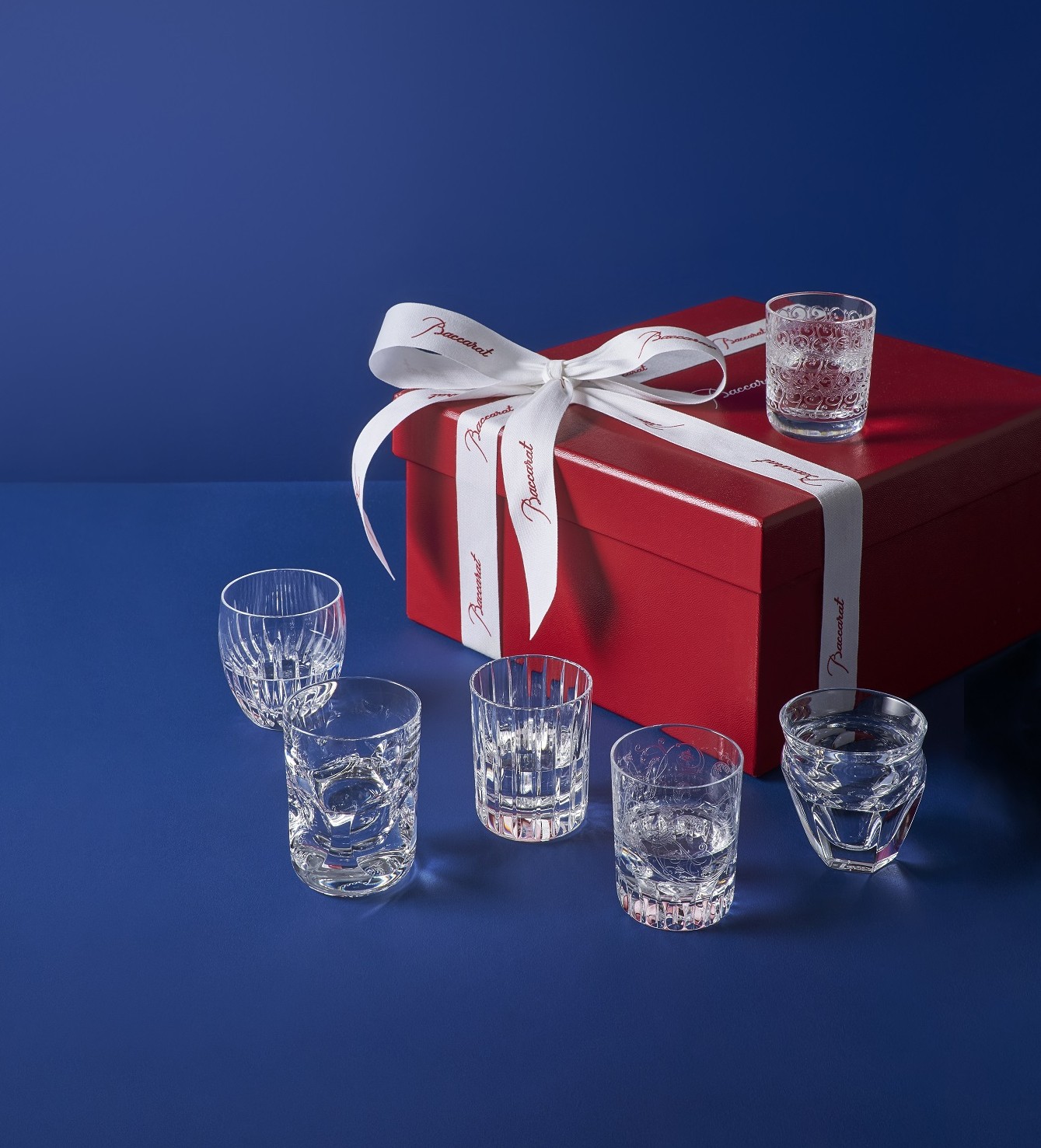 SET GROUP BOITE Fond large x HD