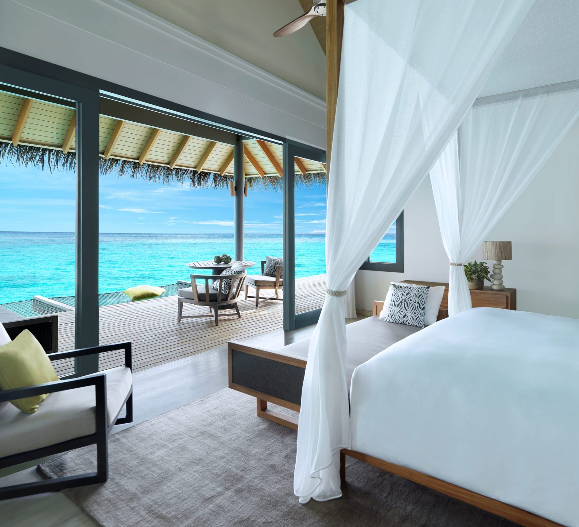 Отели рядом с морем. Отель Vakkaru Мальдивы. Ритц Карлтон Мальдивы. Vakkaru Maldives 5 Luxe отель. Hotel 5 Мальдивы Luxury.