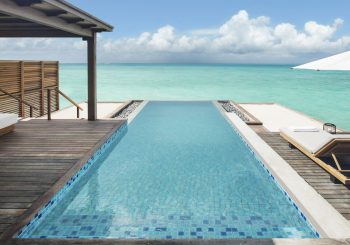8 марта на в Fairmont Maldives Sirru Fen Fushi