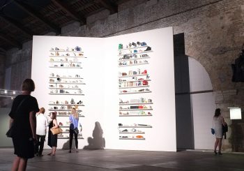 Zuzeum. Грот вдали от моря