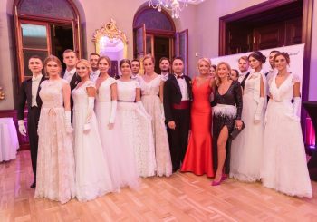 В Риге прошел „Рижский бал 2018 — бал столетия Латвии”