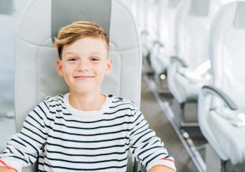 airBaltic совершенствует услугу сопровождения несовершеннолетних