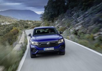 Женевский автосалон 2020 – Volkswagen представит Touareg R с гибридным приводом plug-in
