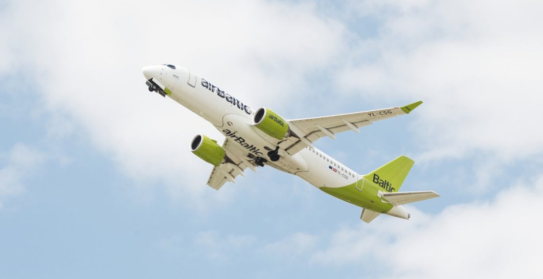 airBaltic летом 2027 года будет летать из Риги по 57 направлениям