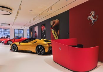 FERRARI открыл новый шоурум подержанных автомобилей и сервисный центр в Риге