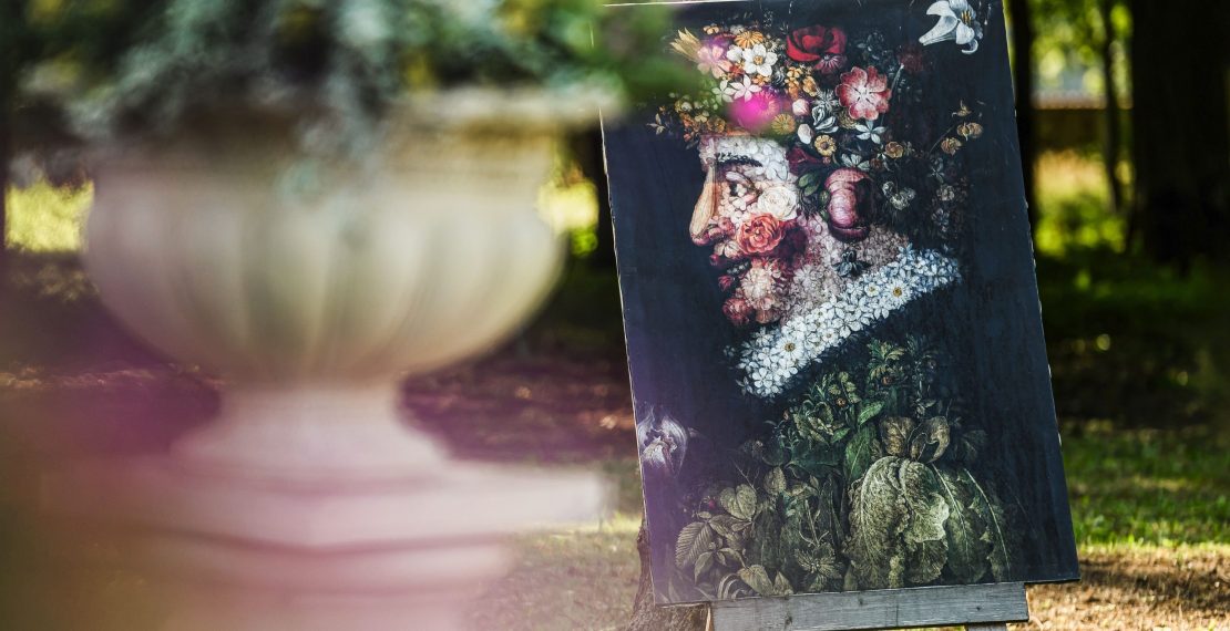 B эти выходные в Пакруойской усадьбе начинается фестиваль тюльпанов и весенних цветов