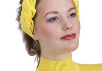 Дом моды Anna Osmushkina представил зимнюю коллекцию с веселым названием «Монпансье»