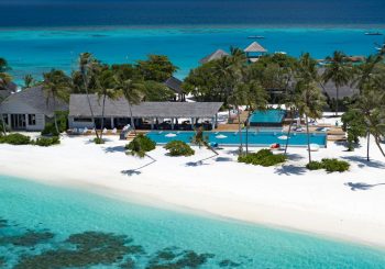 Стильные зимние праздники в отеле Cora Cora Maldives 5*
