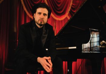 Анонсирован единственный в этом году соло-концерт Андрея Осокина и другие программы