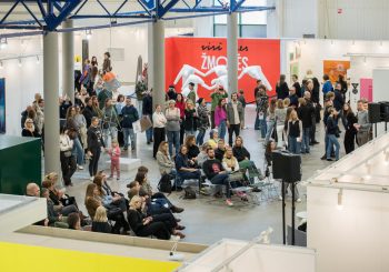 Вильнюс готовится принять крупнейшую художественную ярмарку Балтии ArtVilnius’26
