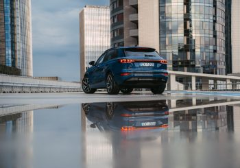 Audi Q6 e-tron победил на конкурсе «Автомобиль года» в Литве