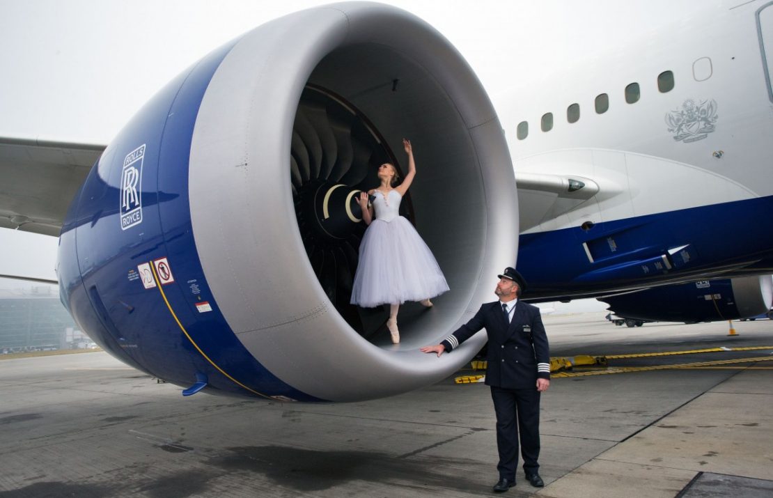 Концерт на борту самолета