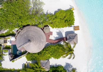 Курорт Banyan Tree Vabbinfaru представил привилегии для гостей пляжных вилл с бассейном