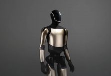 Tesla меняет стратегию: от электромобилей к роботам и автономным системам