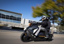 В Латвии введена новая услуга: аренда мотоциклов BMW с Rent A Ride