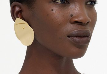 Заглядывая в весну