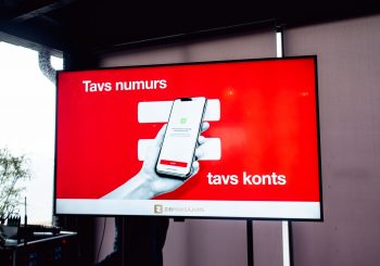 Исследование: жители Латвии хотели бы совершать платежи на мобильный телефон
