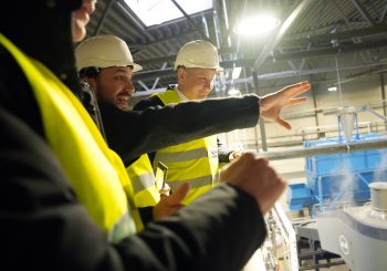 CleanR открыла в Кекавском крае самый современный в Балтии завод по переработке пластмасс