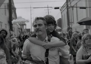 После зловещего «Джокера» Хоакин Феникс возвращается на экраны в новом амплуа