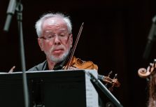 В концертном зале «Дзинтари» Kremerata Baltica отметили 25-летие оркестра и 75-летие скрипача Гидона Кремера