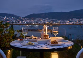 METT Hotel & Beach Resort Bodrum предлагает продлить лето в Бодруме