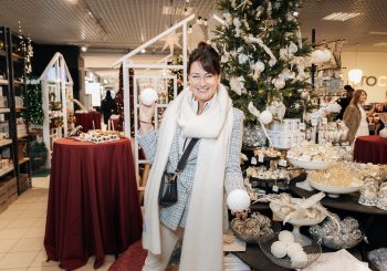 Рижский т/ц Stockmann открыл рождественскую ярмарку и запустил благотворительную акцию