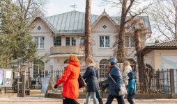 Осенняя неделя экскурсий в Юрмале приглашает открыть город заново