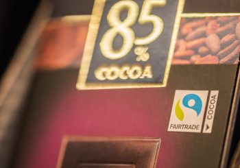 Большинство молодых людей осознанно выбирают продукты с маркировкой справедливой торговли Fairtrade