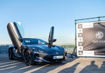 «AUTOBRAVA Motors» представила британский автомобильный бренд MG в Рижском мотор-музее