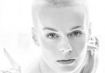 Русская версия книги Хэлен Ора «Паника» поступила в продажу