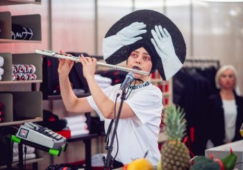 Первый в Балтии магазин Hugo открыли под музыку в стиле dream pop
