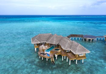 Курорт Huvafen Fushi приглашает  на «босоногие четверги»