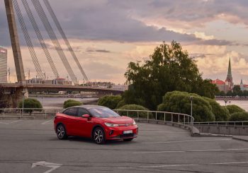 Новые купе Volkswagen E-SUV ID.5 и ID.5 GTX теперь доступны и в странах Балтии