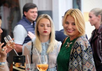 Jūrmala гуляет в Юрмале