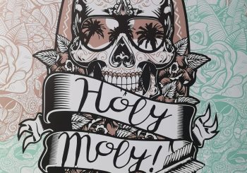 В ресторане HolyMoly можно отведать синий рис, пиццу без томатов, грибной суп с кофе и многое другое