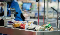 «Lidl» снижает цены более чем на 100 товаров повседневного спроса