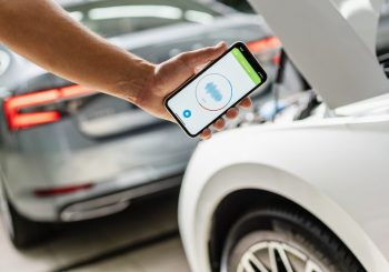 ŠKODA AUTO использует искусственный интеллект для более точной диагностики автомобилей