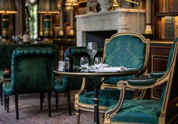 14 июля в La Réserve Paris: шампанское, гастрономия и огни над Парижем