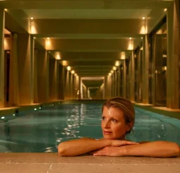 Спа предложение для женщин в отеле La Réserve Paris — Hotel and Spa